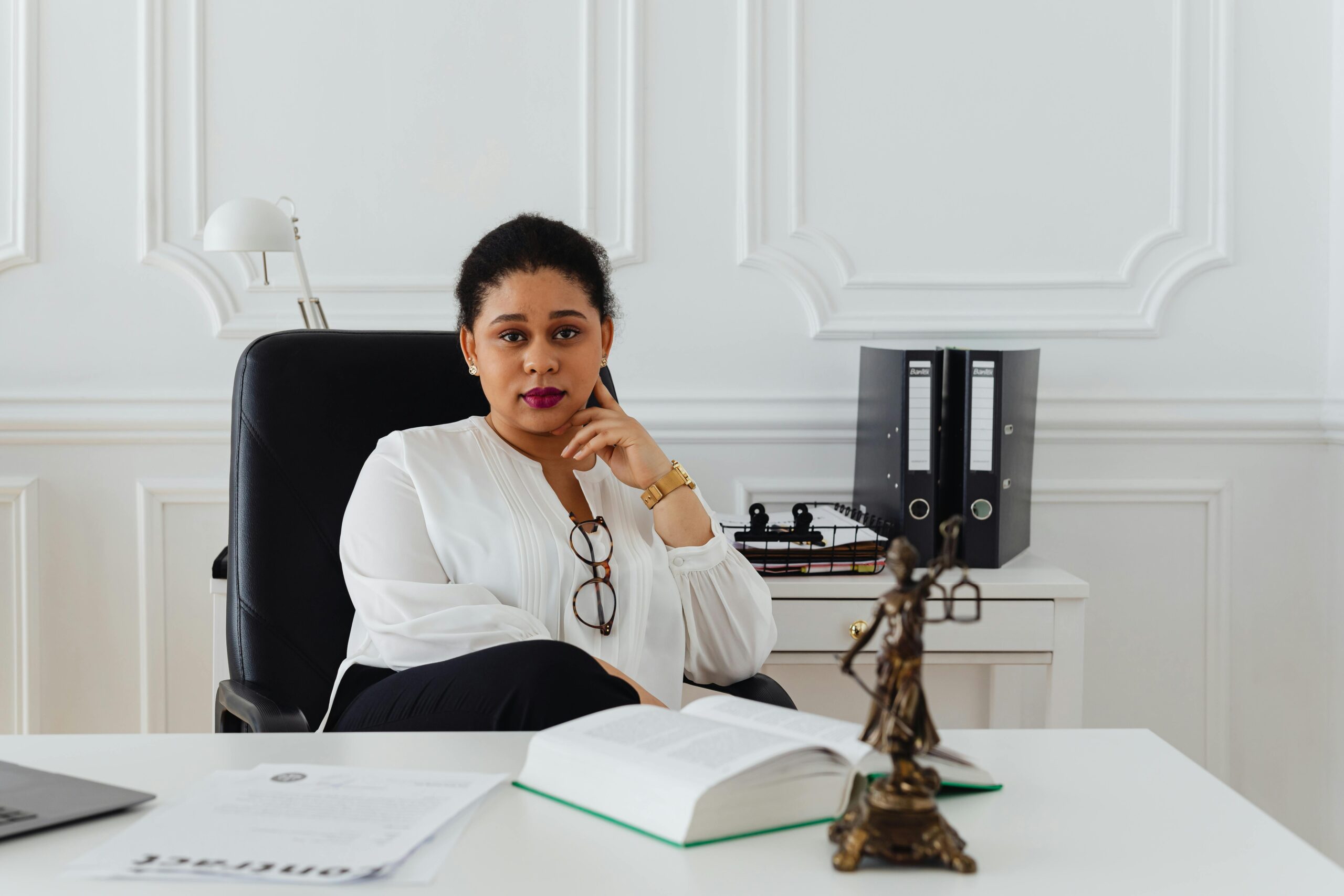 Law Hub: Discover Essential Legal Insights for Everyone