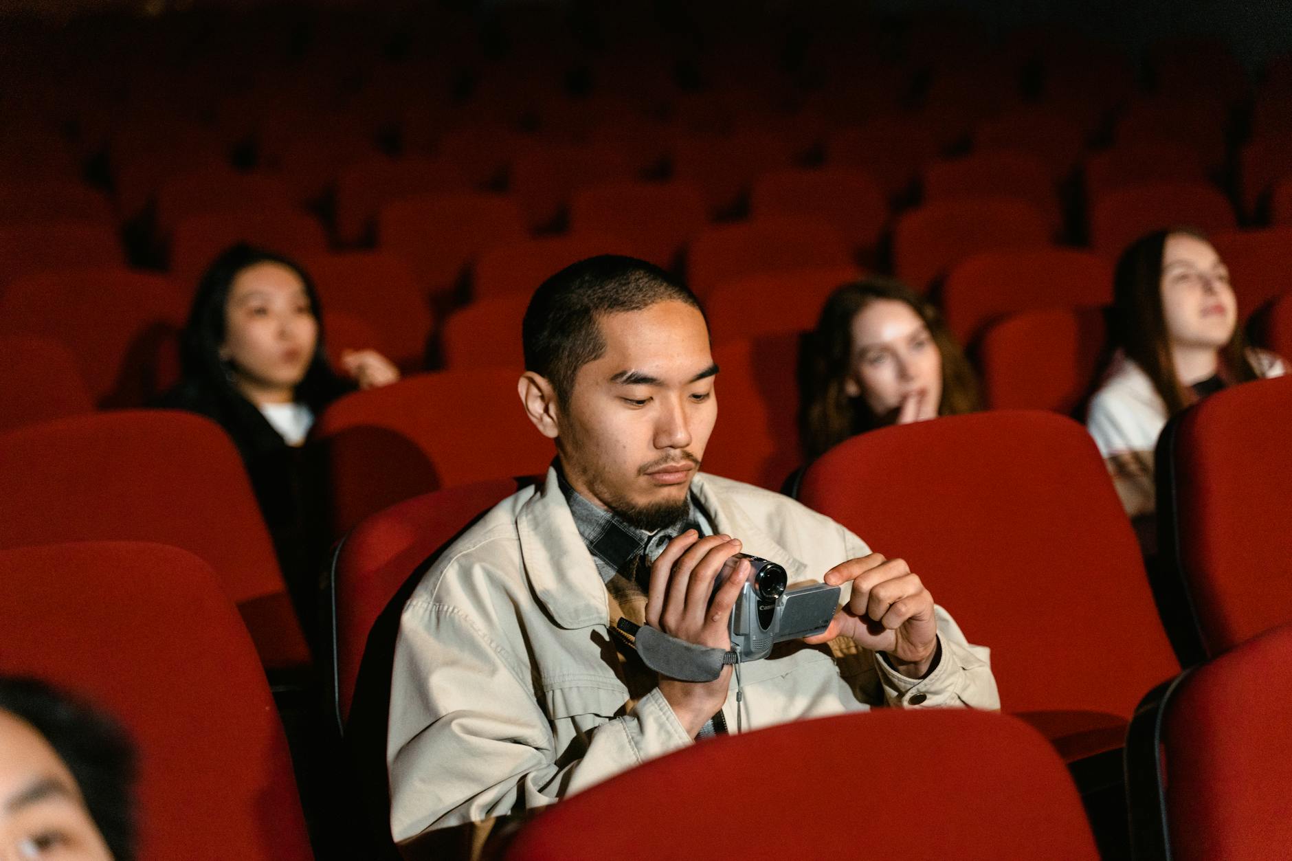 Know Your Rights: Filming in Public Places Legally