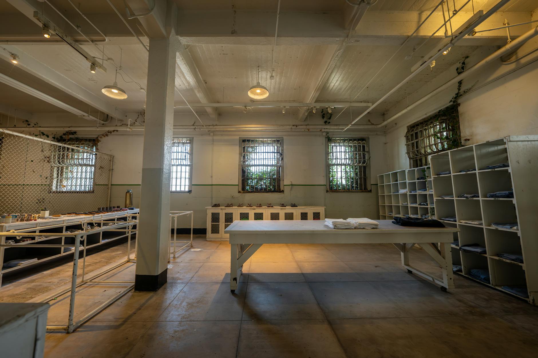 Federal vs. State Crimes: 5 Key Differences