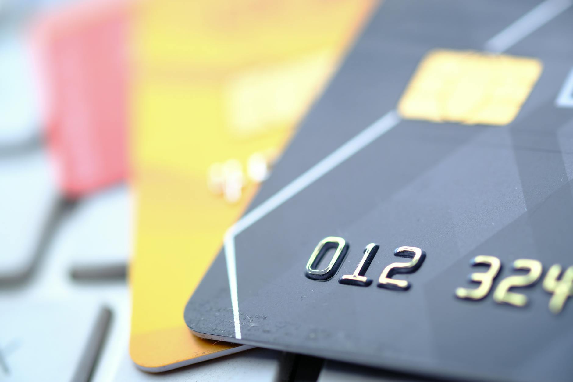 85% of Online Transactions Now Use Bank Transfers Over Cards